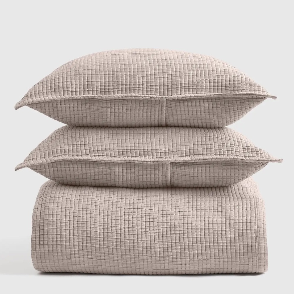 NWT QUINCE Organic Ribbed Cotton Coverlet Set King/Cal King Sand 5645